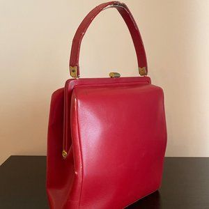 Red Dofan Bag - French